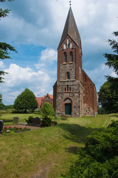 ドビン教会 メクレンブルク ヴォルポンメルン — ストック写真
