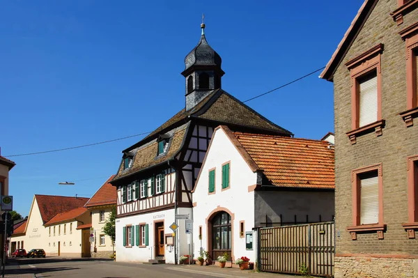 Town Hall Towers Alsheim Palatinate — Stok fotoğraf