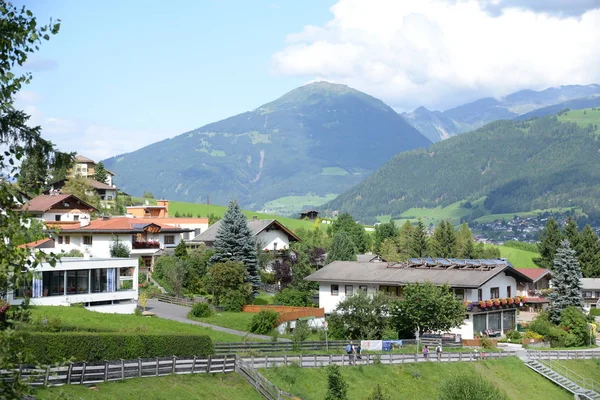 Fulpmes Stubaital Stubai Tyrol Austria Alps Village Mountain Village Mountain — стоковое фото