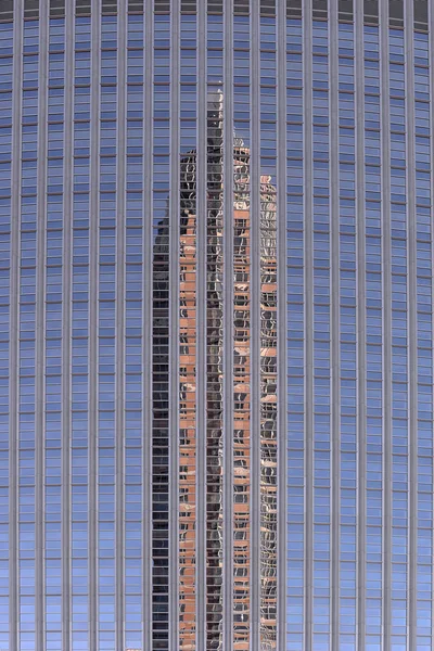 Vista Urbana Cênica Fachada Dos Arranha Céus Modernos — Fotografia de Stock