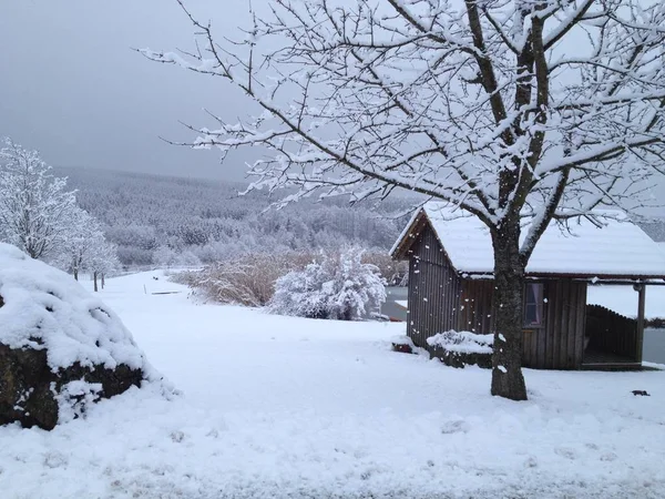 Hütte Schnee — Stockfoto