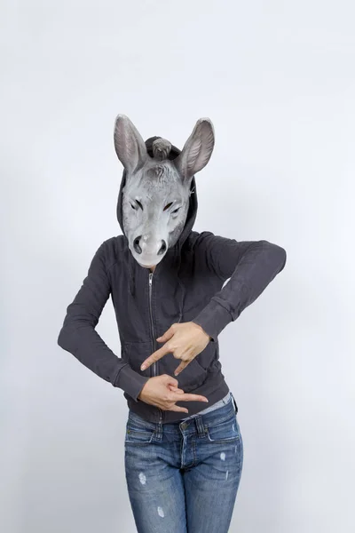 Woman Wearing Donkey Mask Miming Hip Hop Culture She Wearing — Stock Photo, Image