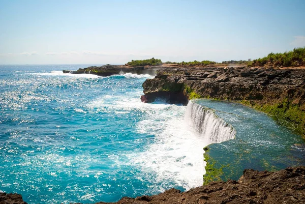 Devil Tears Cliffs Nusa Lembongan Island Indonesia — 图库照片