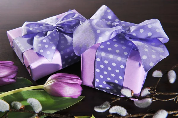Two Purple Mother Day Gifts Tulips Pussy Willow Brown Table — 스톡 사진