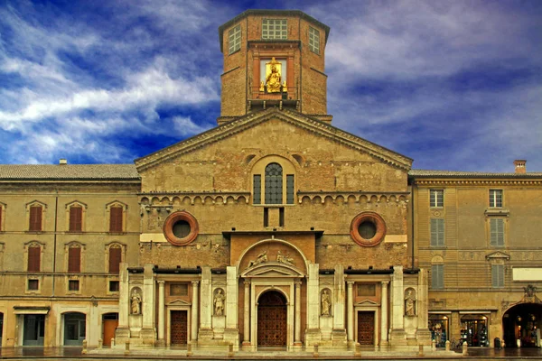 Cathhables Reggio Emilia Emilia Romagna — стоковое фото