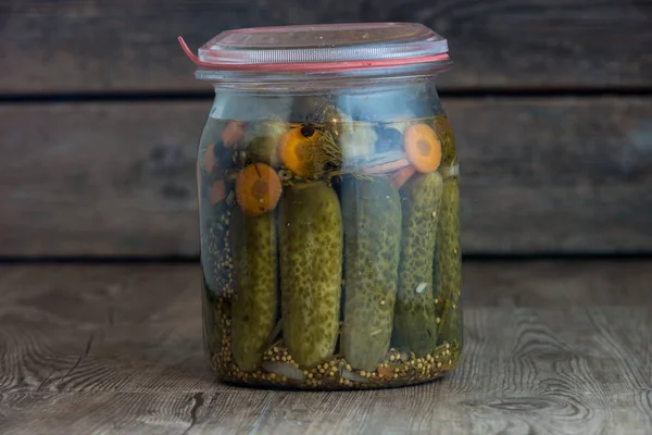Even Pickles Jar — Stock Photo, Image
