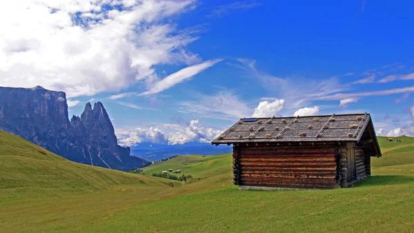 Blauwe Lucht Boven Zittende Alm Schlern — Stockfoto