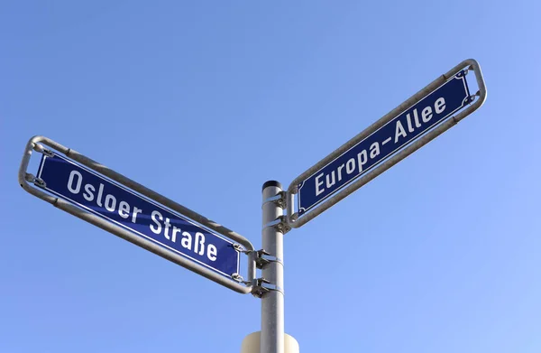 유럽의 유럽의 프랜차이즈 표지판 — 스톡 사진