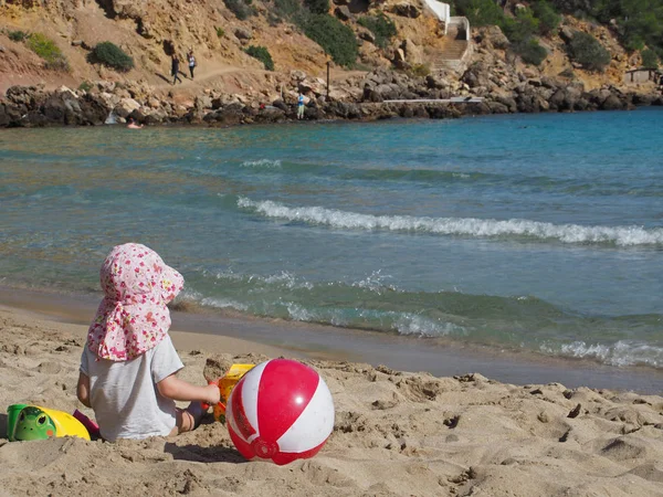 Olimpos Dijital Kameraman Llenya Ibiza Sahildeki Çocuk Biza — Stok fotoğraf