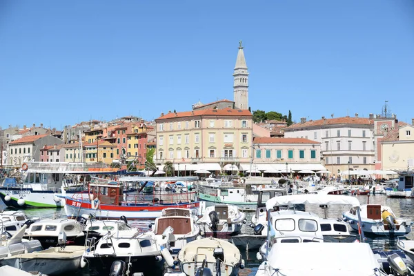 Rovinj Schiff Boot Boote Schiffe Hafen Istrien Kroatien Meer Mittelmeer — Stockfoto