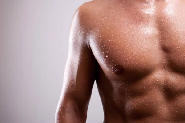 Joven Entrenado Hombre Hasta Sin Con Los Músculos Del Vientre — Foto de Stock