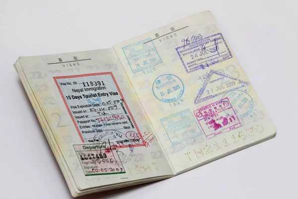 Visum Paspoort Met Veel Stempels — Stockfoto