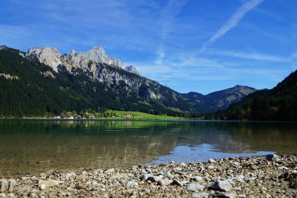 Lago Montaña Los Alpes —  Fotos de Stock