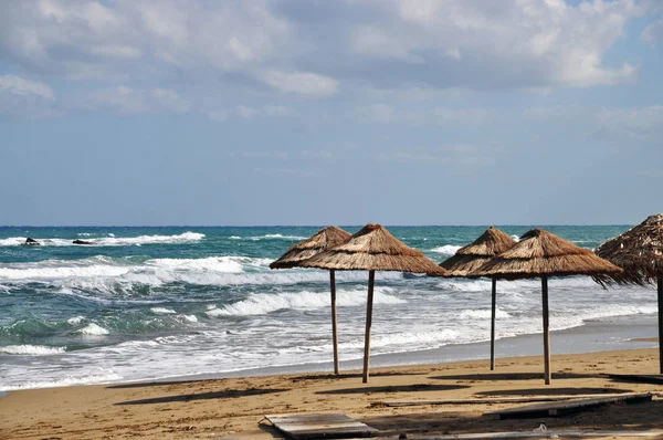 Kumsal Sahil Sahil Sahil Plaj Stalida Stalidas Malia Crete Şemsiye — Stok fotoğraf