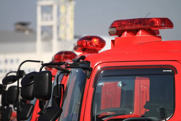 Boca Incendios Roja Ciudad — Foto de Stock