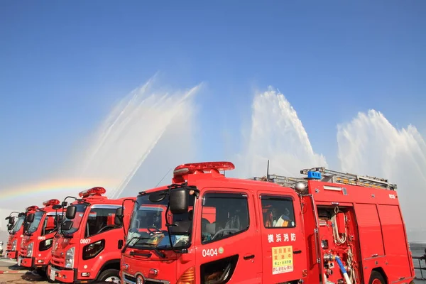 Camion Pompiers Dans Neige — Photo