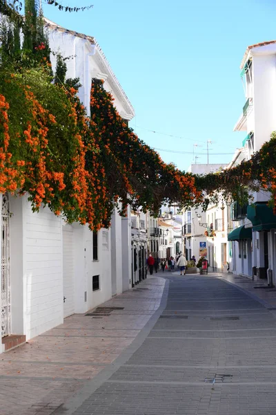 Σπίτι Προσόψεις Αρχιτεκτονική Και Ταξιδιωτική Έννοια — Φωτογραφία Αρχείου