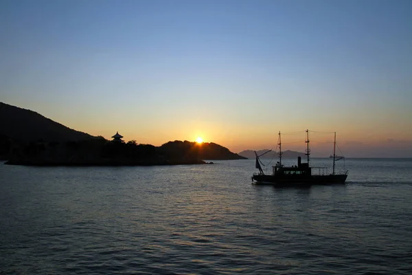 Boot Meer Bei Sonnenuntergang — Stockfoto