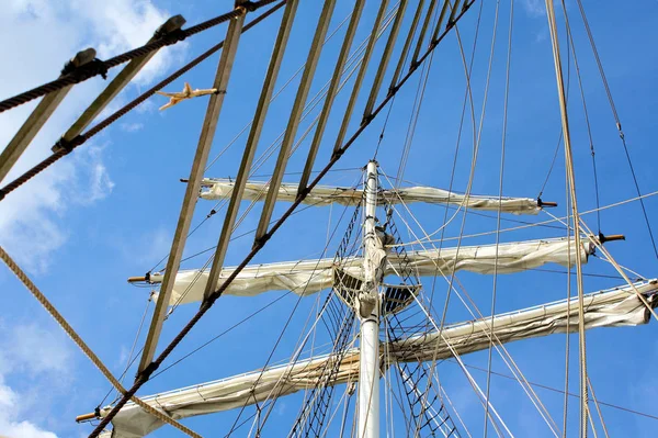 Mast Van Een Zeilschip Haven Van Barcelona — Stockfoto