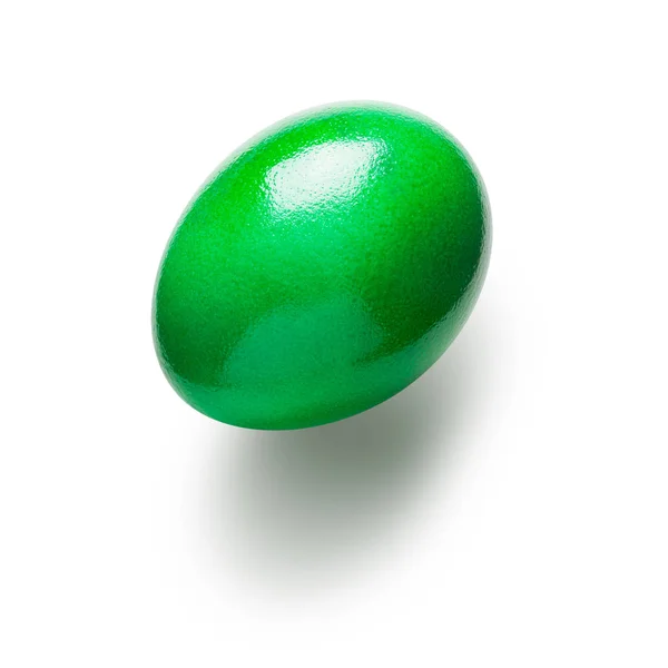 Grün Bemaltes Osterei Isoliert Auf Weißem Hintergrund Objekt Mit Schnittpfad — Stockfoto