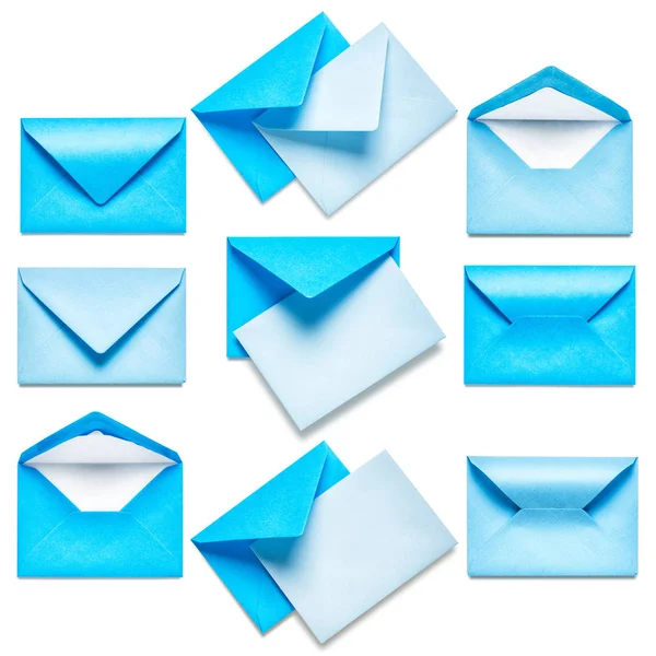 Blauwe Enveloppen Met Kaartcollectie Geïsoleerd Witte Achtergrond — Stockfoto