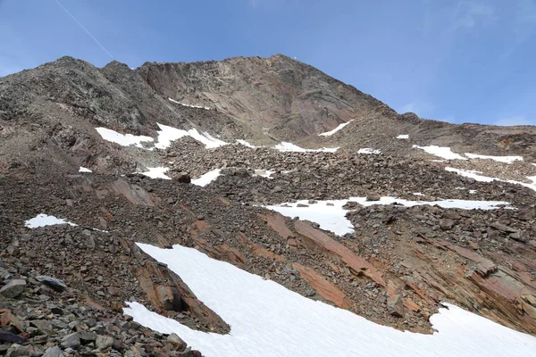 后部的Daunkopf Daunkopf Stubai Hiking Stubai Alps Stubai Valley Hikers Mountain — 图库照片