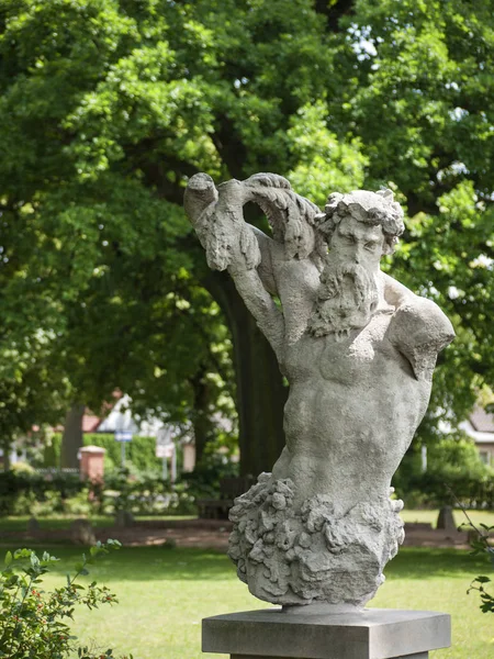 Estátua Parque — Fotografia de Stock