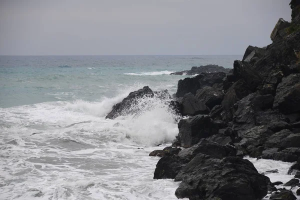 Wellen Mittelmeer Spanien — Stockfoto