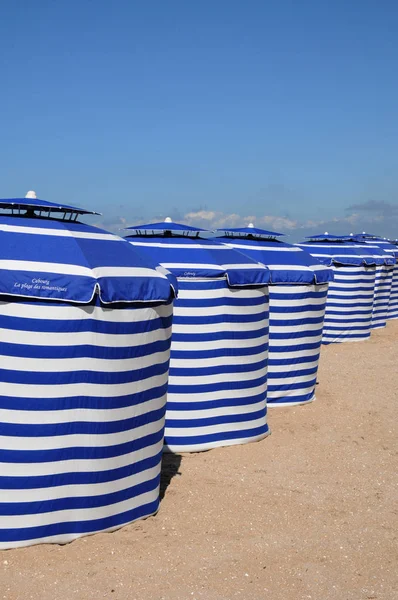 Tiendas Campaña Playa Cabourg Normandía — Foto de Stock