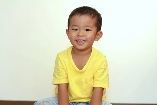 Sonriente Chico Japonés Años — Foto de Stock