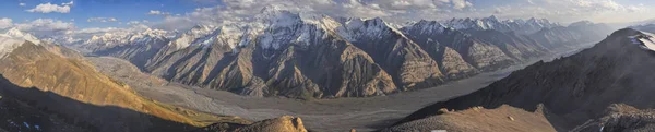 Malownicze Panoramy Engilchek Lodowiec Malowniczego Pasma Górskiego Tienszan Kirgistanie — Zdjęcie stockowe