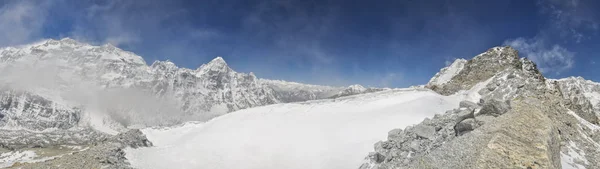 尼泊尔康琴君加附近的喜马拉雅山全景 — 图库照片