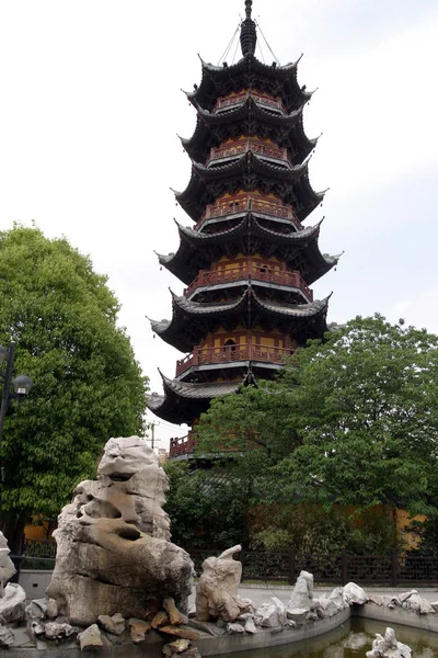 Templo Longhua Shanghai —  Fotos de Stock