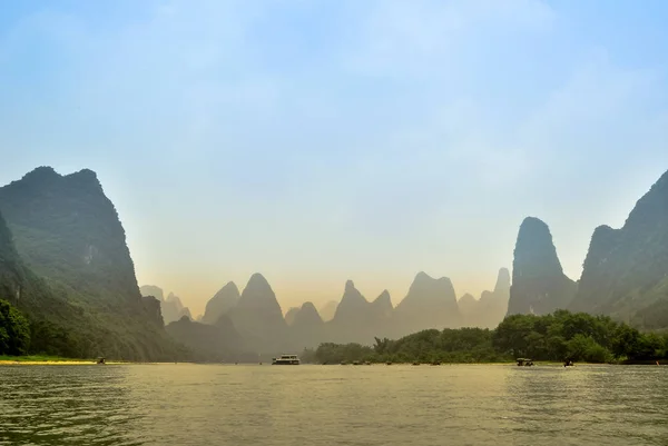 Vackra River Bambu Sida Karst Bergslandskap Yangshuo Guilin China — Stockfoto