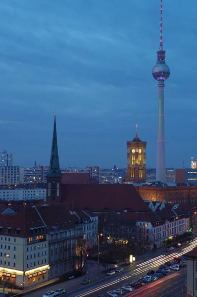 Skyline Von Berlin Mit Fernsehturm Bei Nacht — Stockfoto