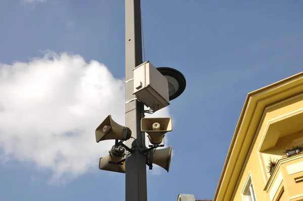 Loudspeakers Roof — Stock Photo, Image