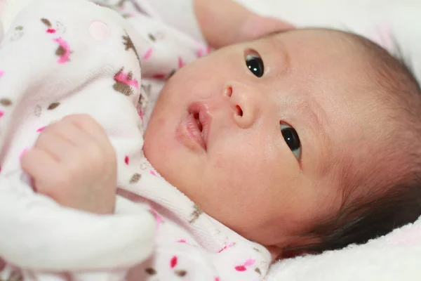 Bebé Recién Nacido Niña Japonesa — Foto de Stock