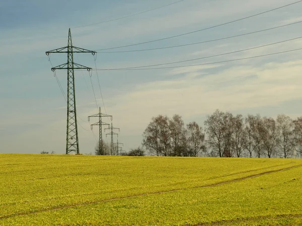Linie Przesyłu Energii Elektrycznej Energia Elektryczna — Zdjęcie stockowe