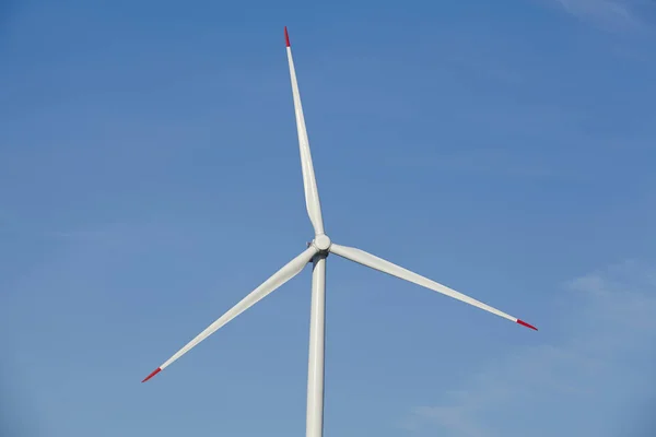 Rotor Uma Turbina Eólica Contra Céu Azul — Fotografia de Stock