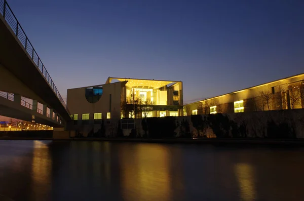 Bundeskanzleramt Berlin Por Noche — Foto de Stock