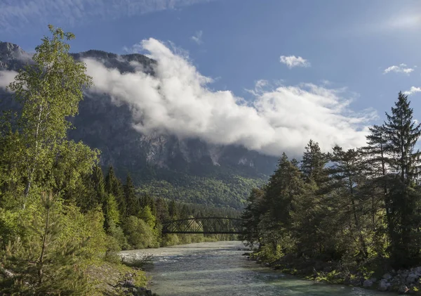 Rzeka Alpach — Zdjęcie stockowe