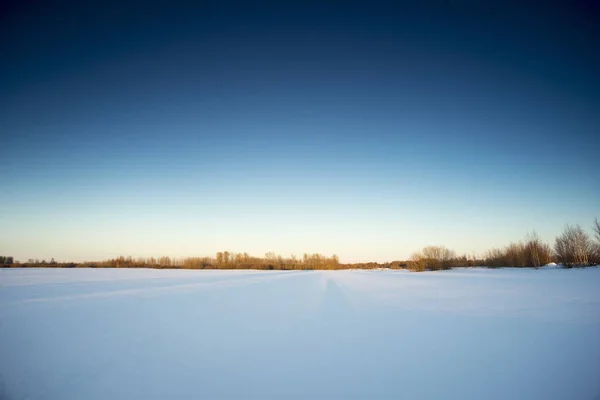 Schöner Winterhimmel Bei Sonnenuntergang — Stockfoto