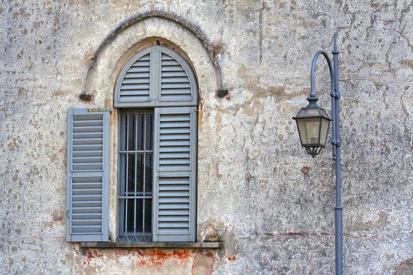 Abstrato Casa Porta Itália Lombardia Coluna Milano Velho Fechado Prego — Fotografia de Stock