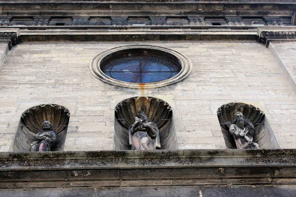 Красивая Скульптура Стене Церкви Львове — стоковое фото