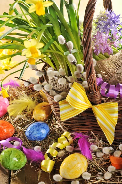 Easter Basket Lots Daffodils Easter Eggs Old Weathered Wooden Boards — Stock Photo, Image