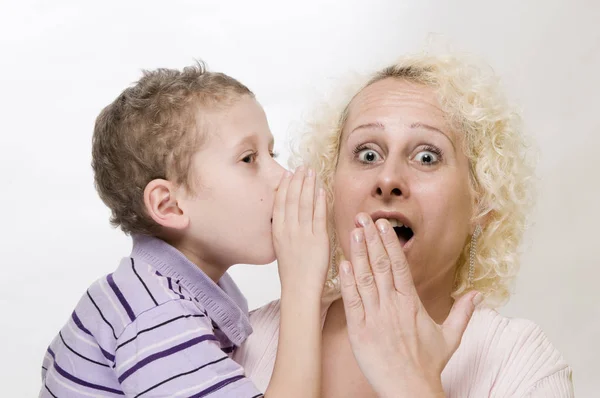 Head Shoulders View Year Old Boy Whispering His Mother Ear — Stock Photo, Image