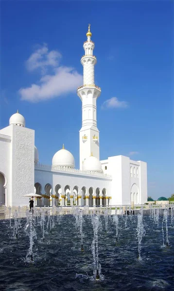 Мечеть Шейха Захида Абу Даби — стоковое фото
