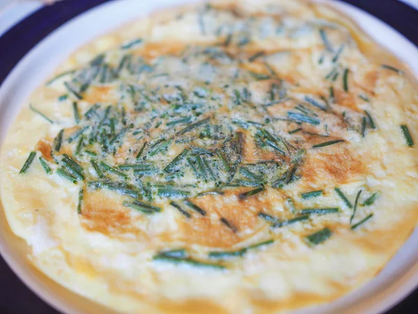 Oeufs Omelette Avec Ciboulette Herbe Aka Allium Schoenoprasum — Photo