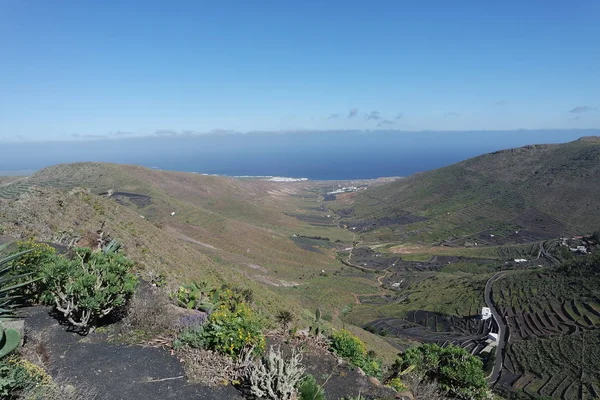 Krajobraz Górski Widokiem Arrietę Lanzarote — Zdjęcie stockowe