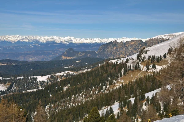 Malerischer Blick Auf Die Schöne Alpenlandschaft — Stockfoto